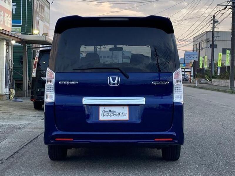 STEPWAGON SPADA