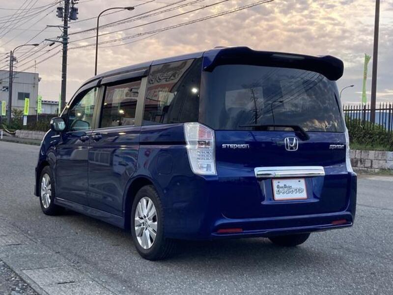 STEPWAGON SPADA