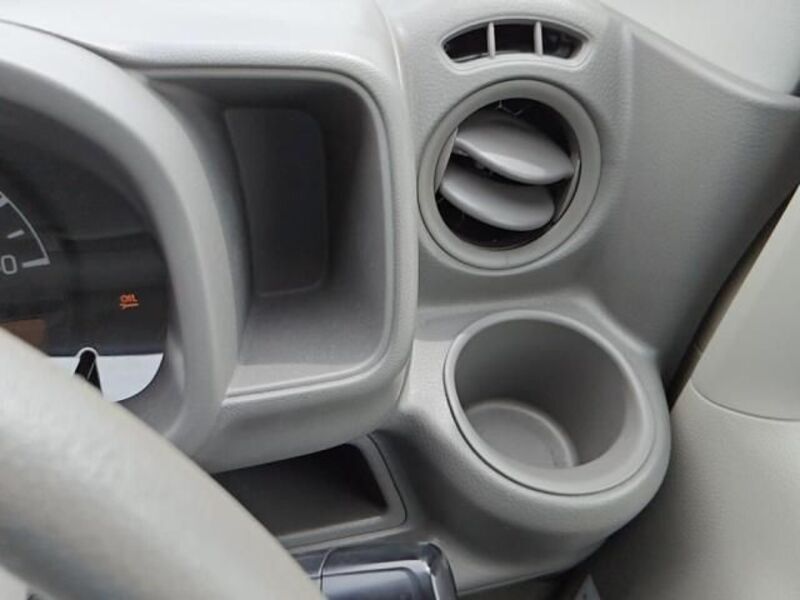 MINICAB VAN