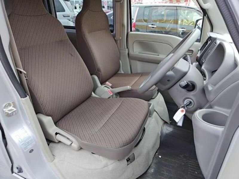 MINICAB VAN