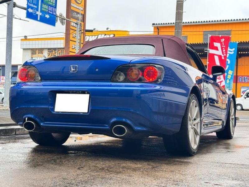 S2000