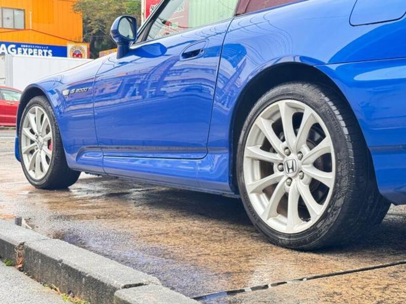S2000