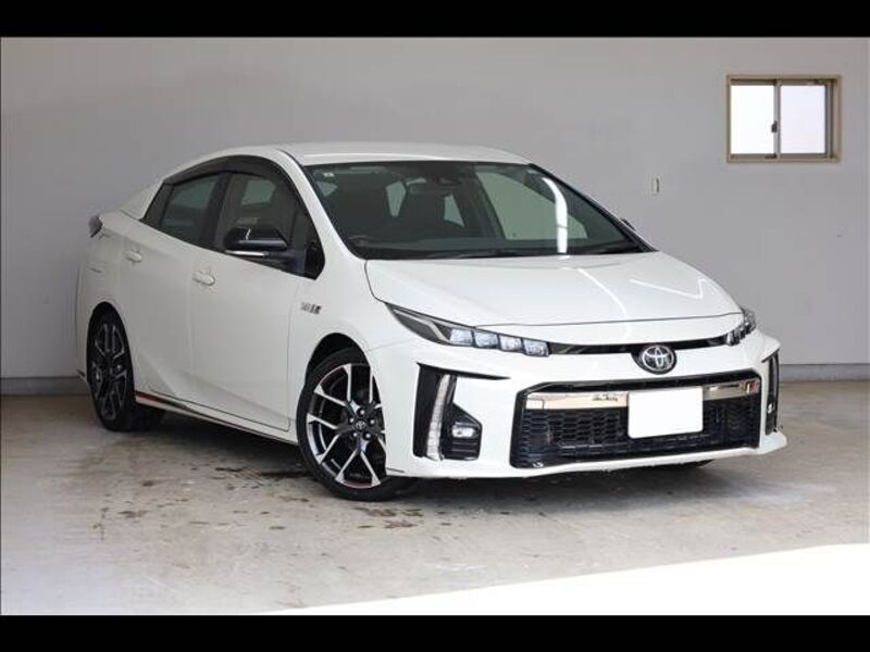 PRIUS PHV