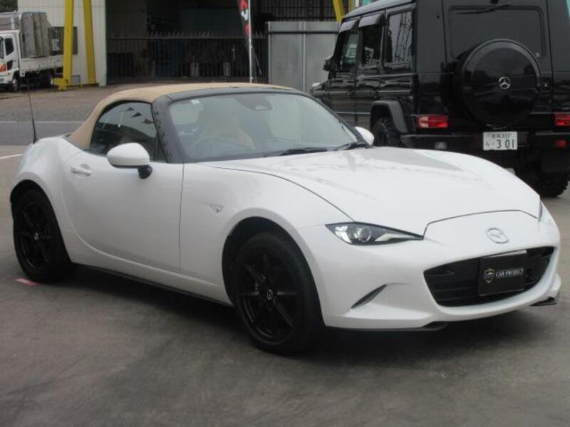 ROADSTER