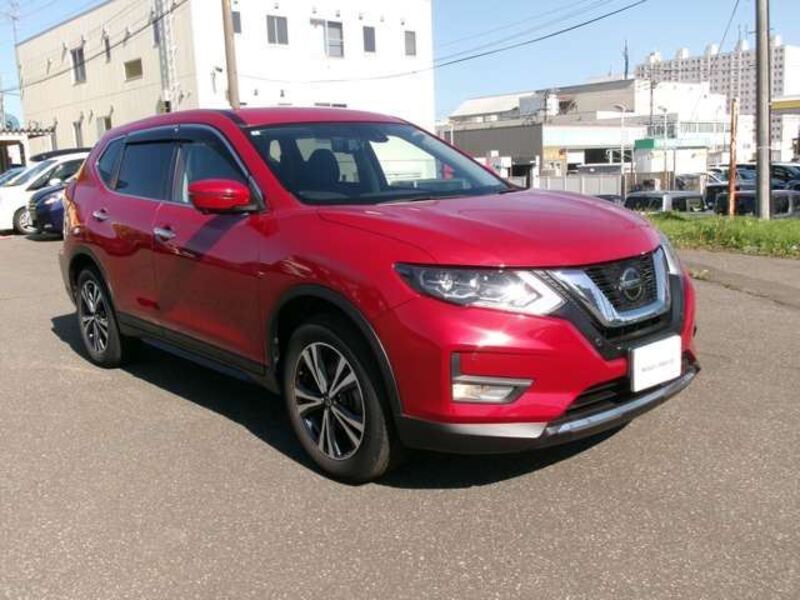 X-TRAIL