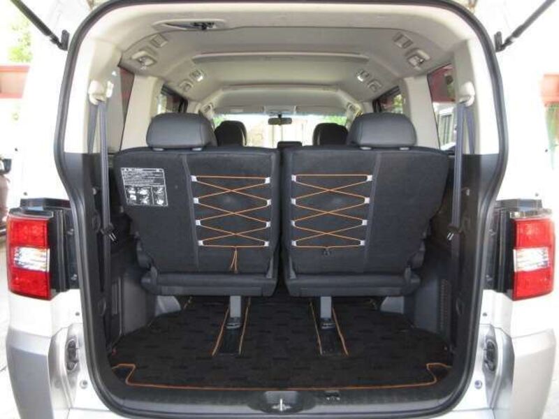 DELICA D5