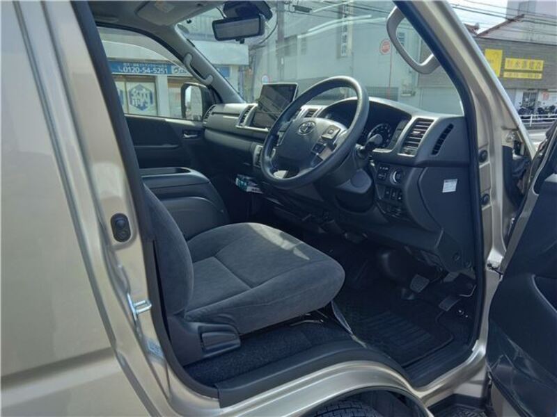 HIACE