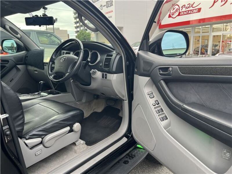 HILUX SURF