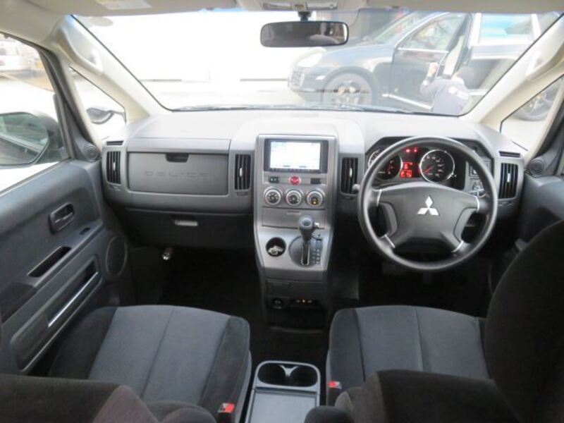 DELICA D5