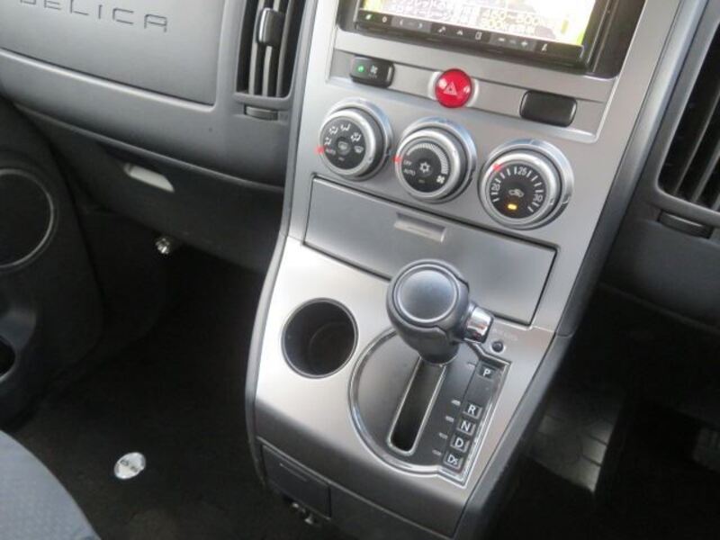 DELICA D5