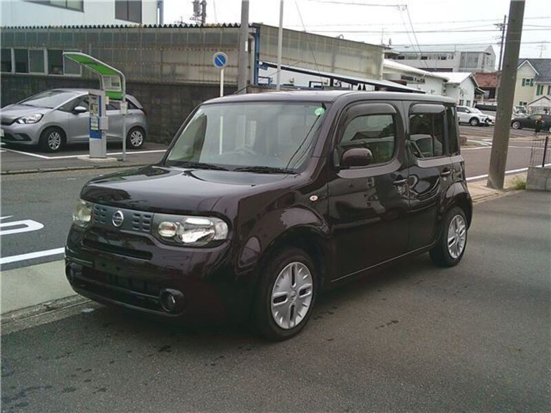 NISSAN CUBE