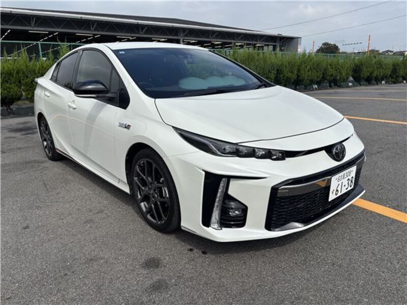 PRIUS PHV