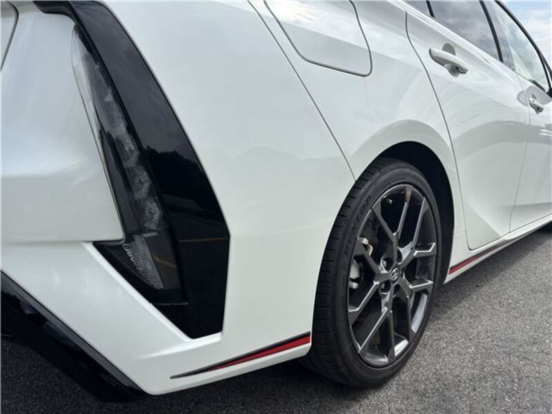 PRIUS PHV