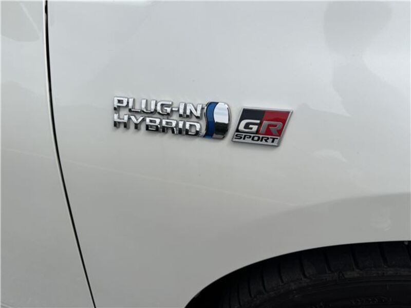 PRIUS PHV