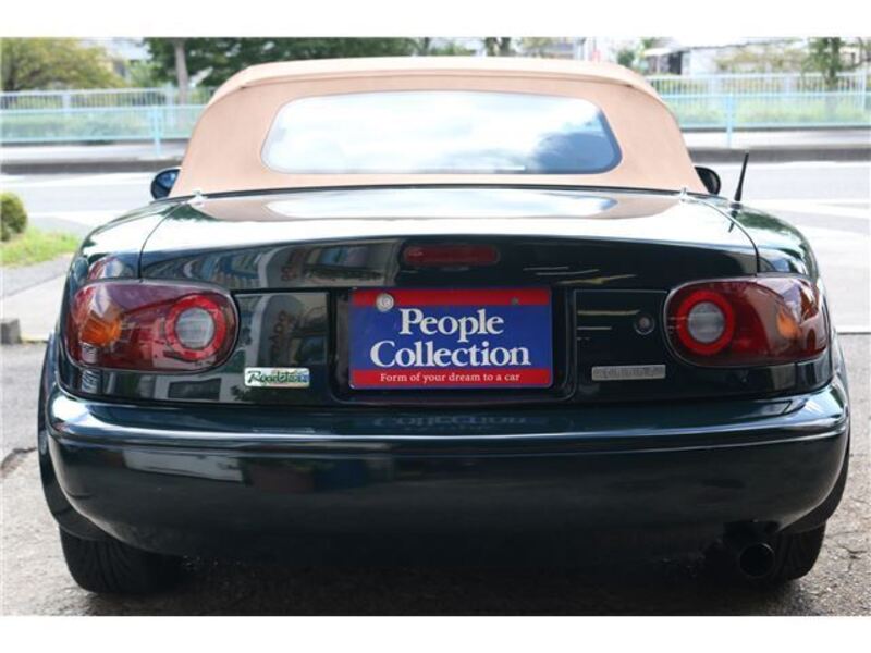 EUNOS ROADSTER
