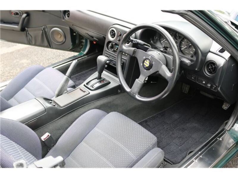 EUNOS ROADSTER