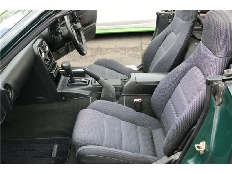 EUNOS ROADSTER