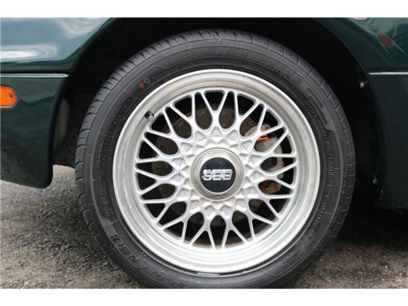 EUNOS ROADSTER