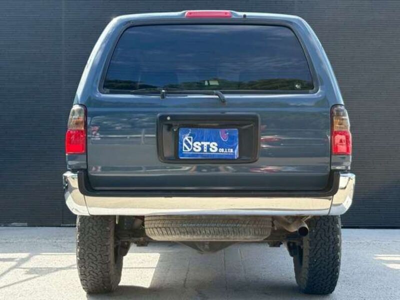 HILUX SURF
