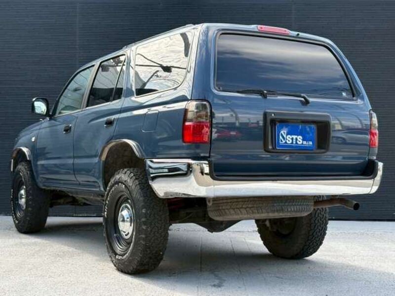 HILUX SURF