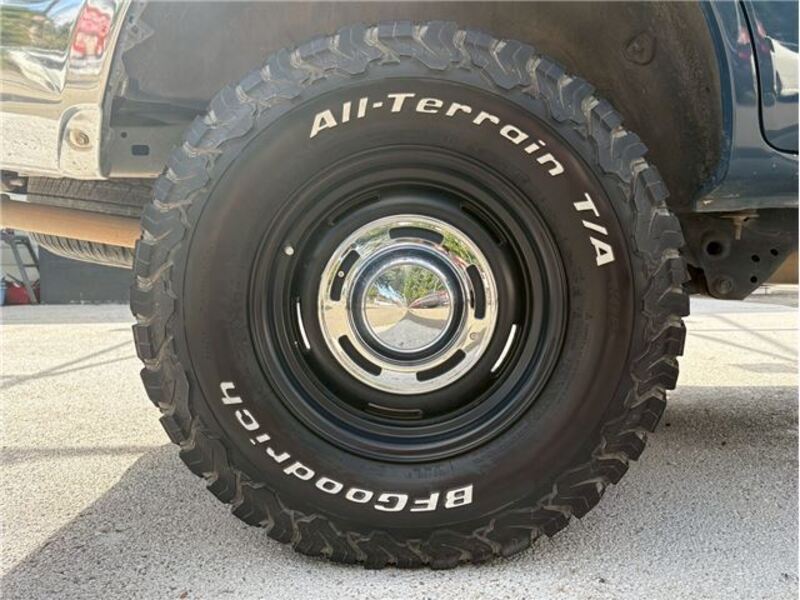 HILUX SURF