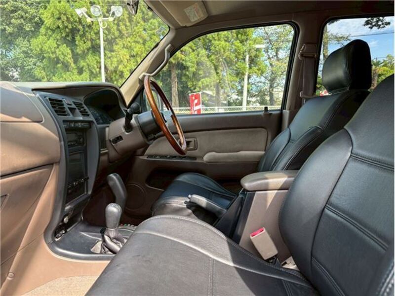 HILUX SURF