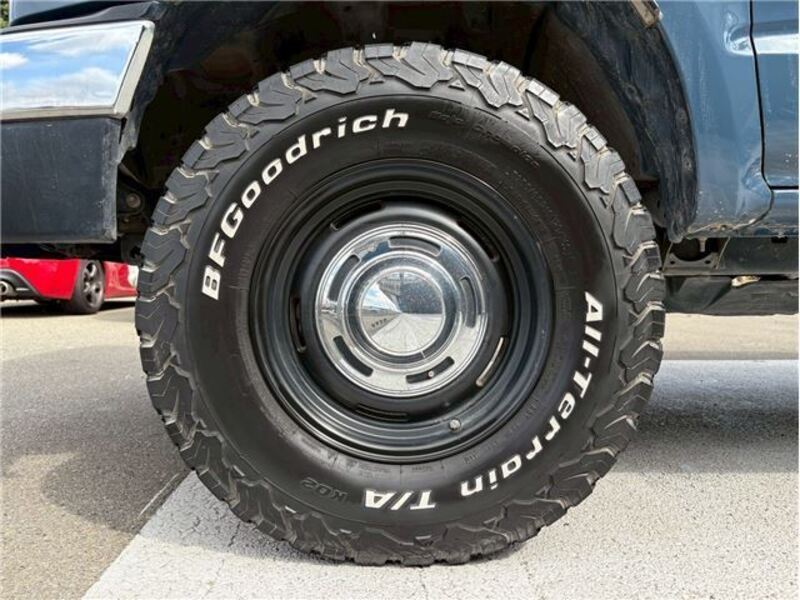 HILUX SURF