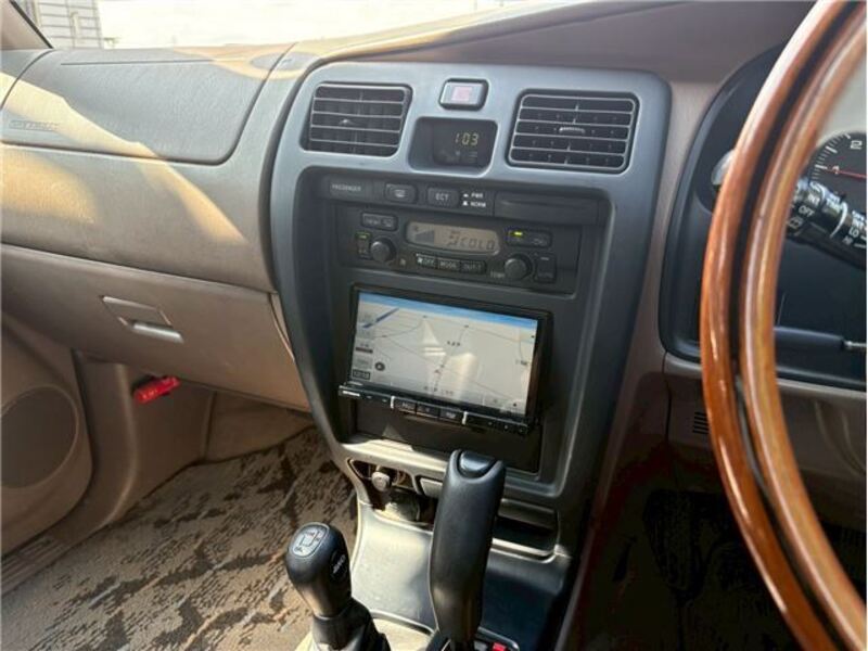 HILUX SURF