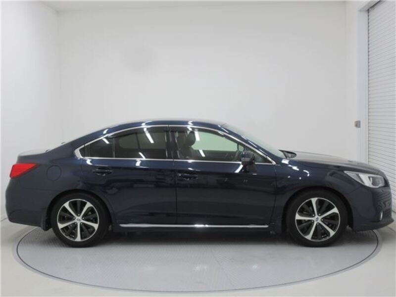 LEGACY B4