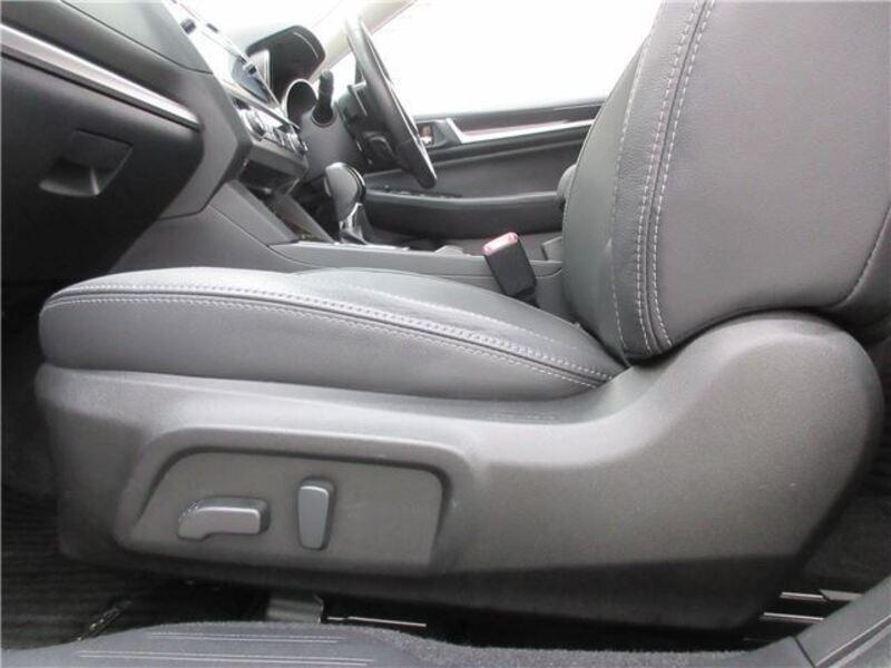 LEGACY B4