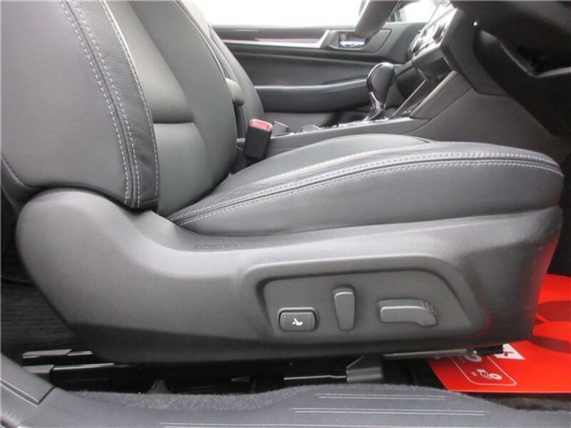 LEGACY B4