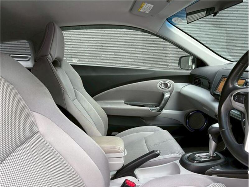 CR-Z