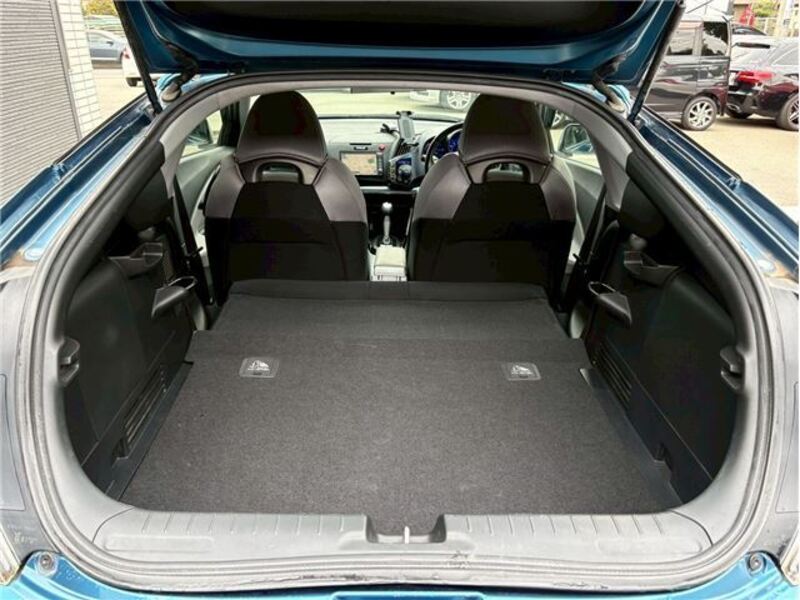 CR-Z