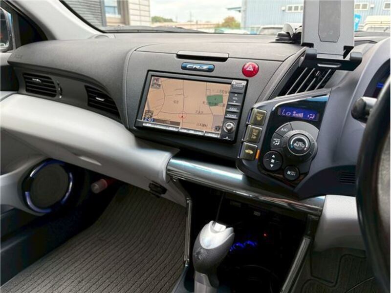 CR-Z