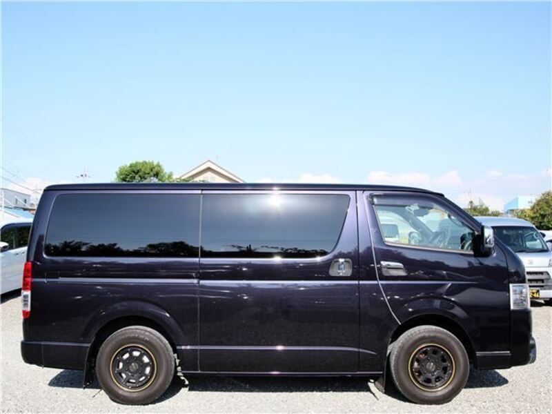 HIACE