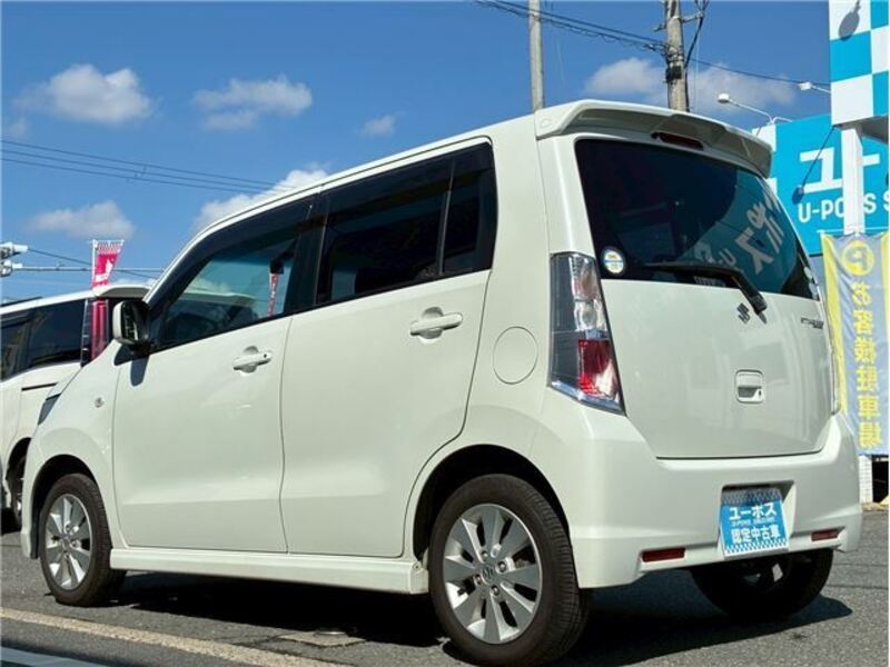 WAGON R