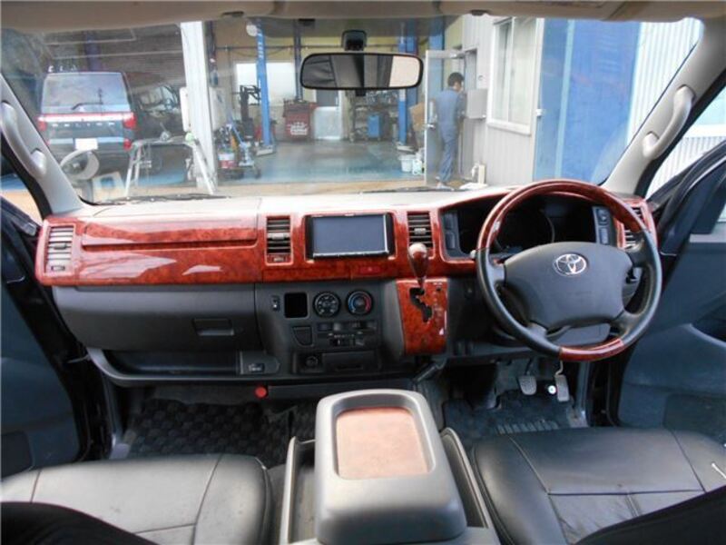 HIACE