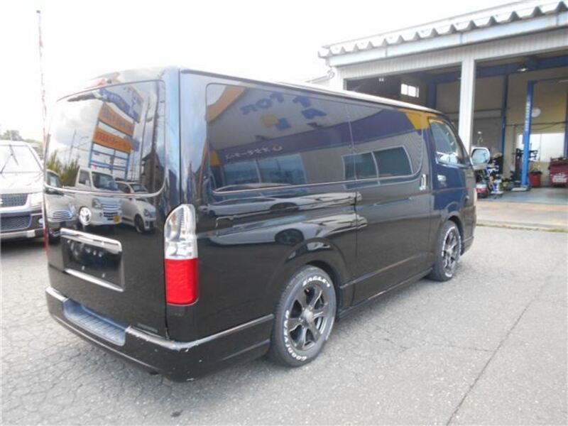 HIACE