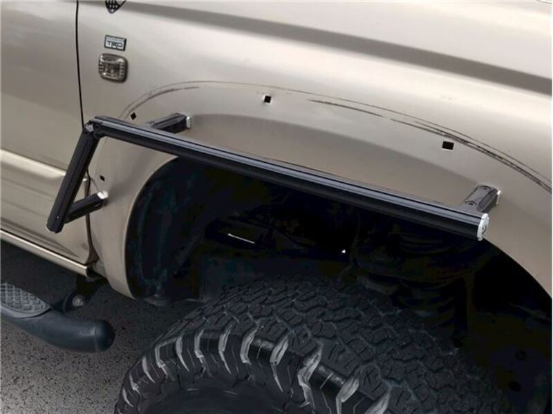 HILUX SURF
