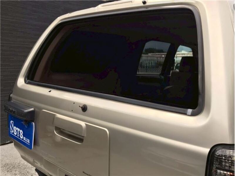 HILUX SURF