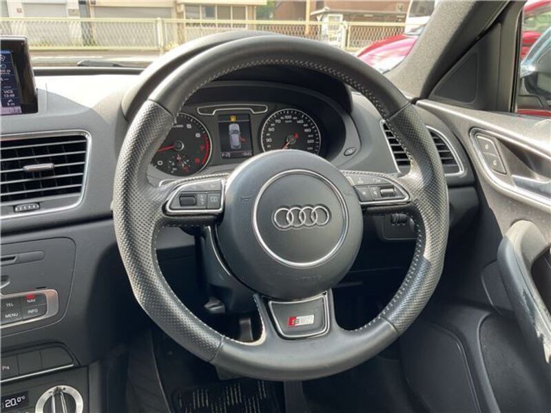 Q3