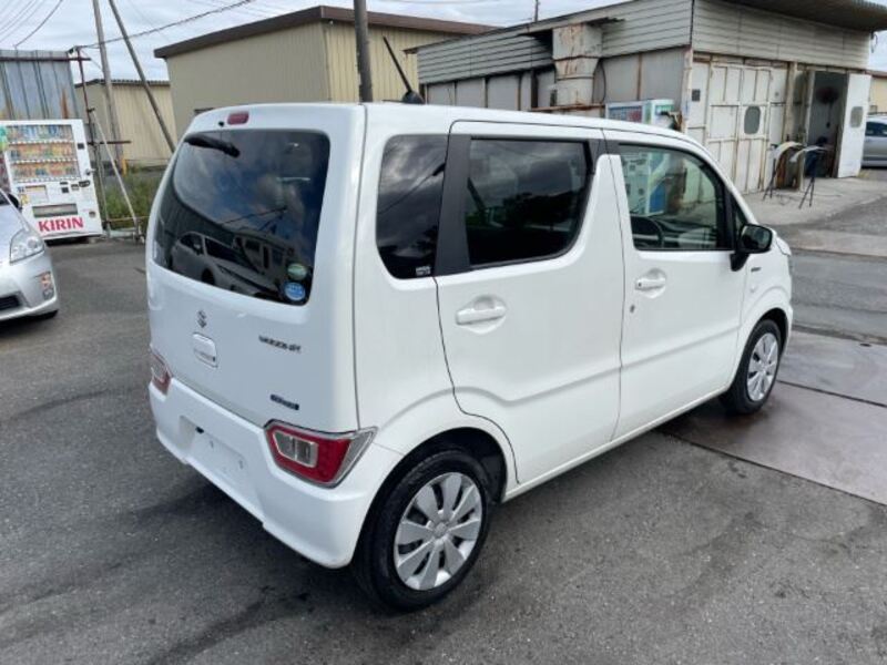 WAGON R