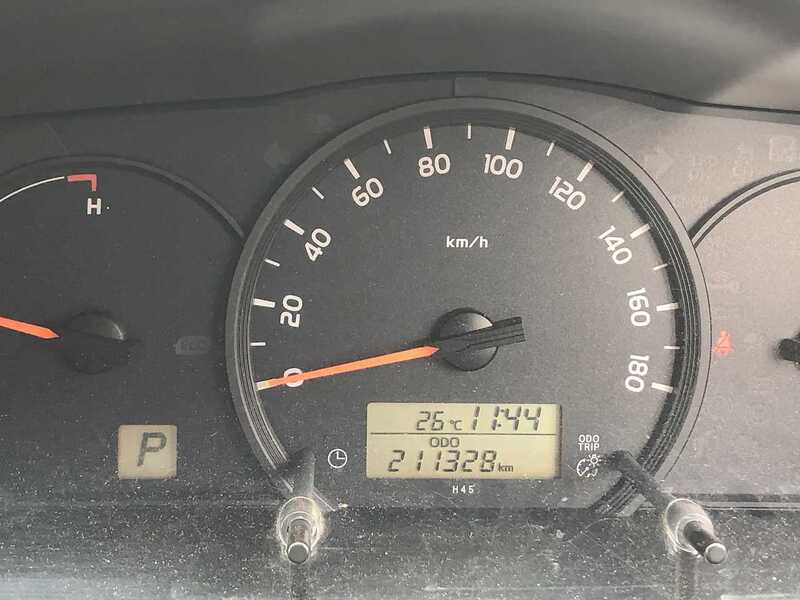 HIACE VAN