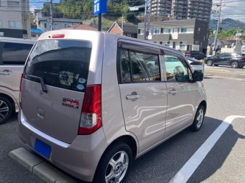 WAGON R