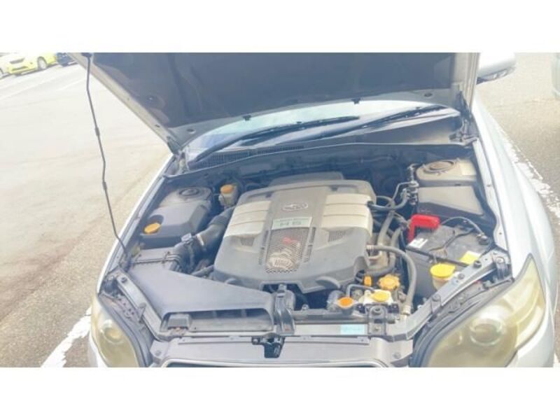 LEGACY OUTBACK