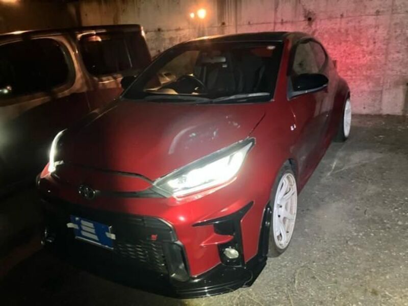 GR YARIS