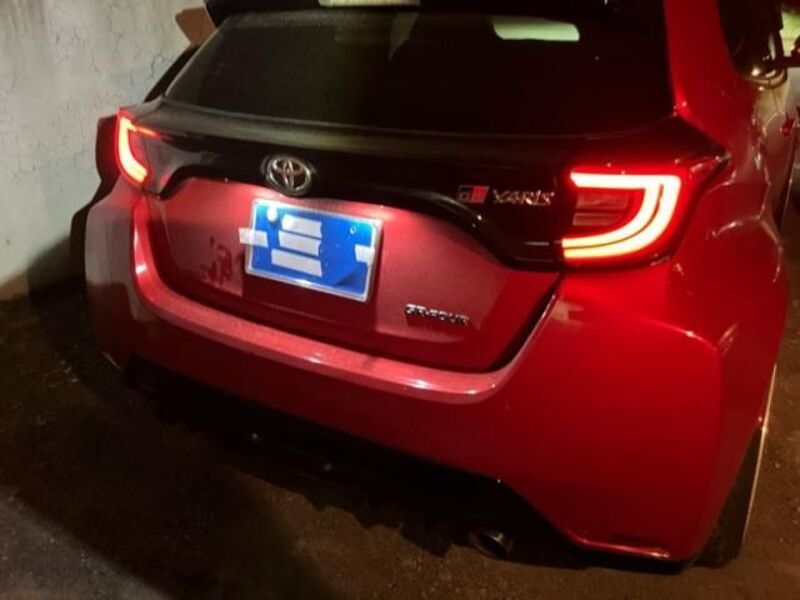 GR YARIS