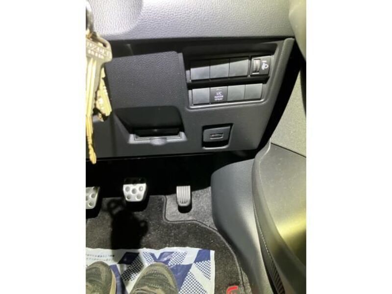 GR YARIS