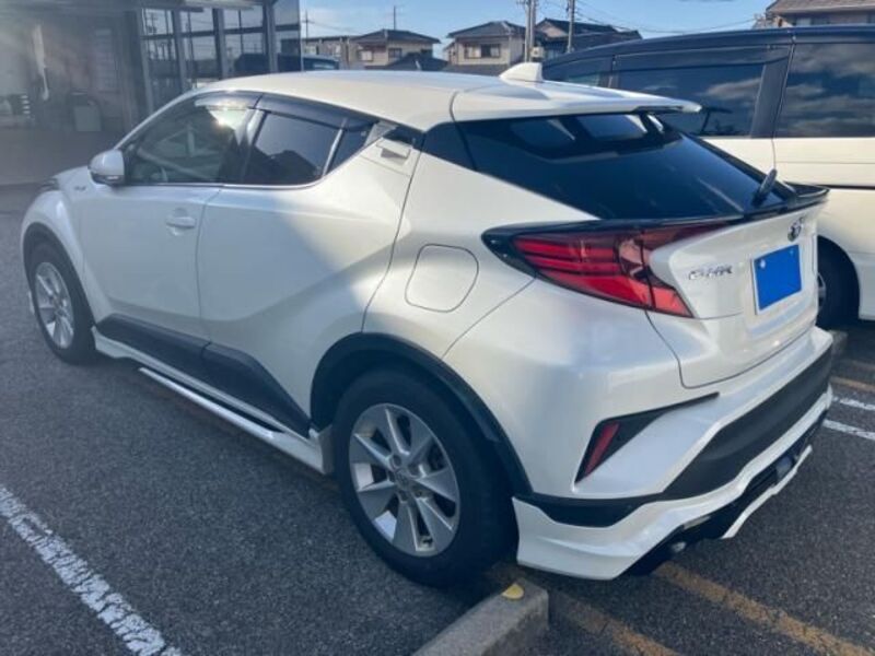 C-HR
