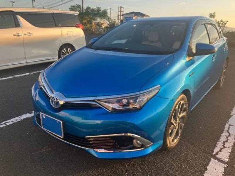 TOYOTA AURIS HYBRID